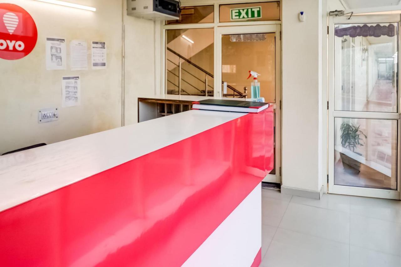 Oyo Hotel R K Residency Gurgaon Ngoại thất bức ảnh